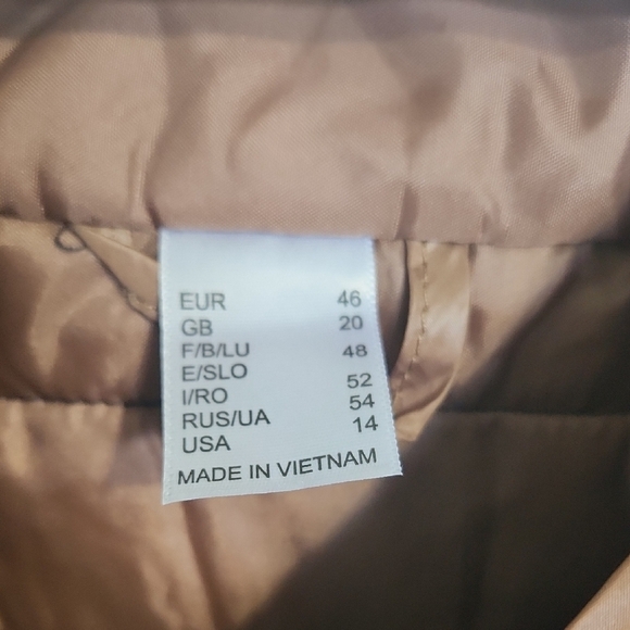 Men's Black and Brown Lightweight Jacket - Picture 2 of 2